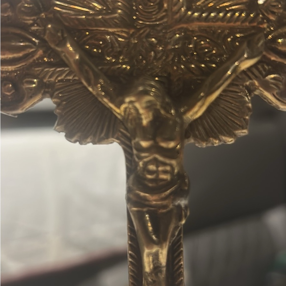 Brass Crucifix statue 8”